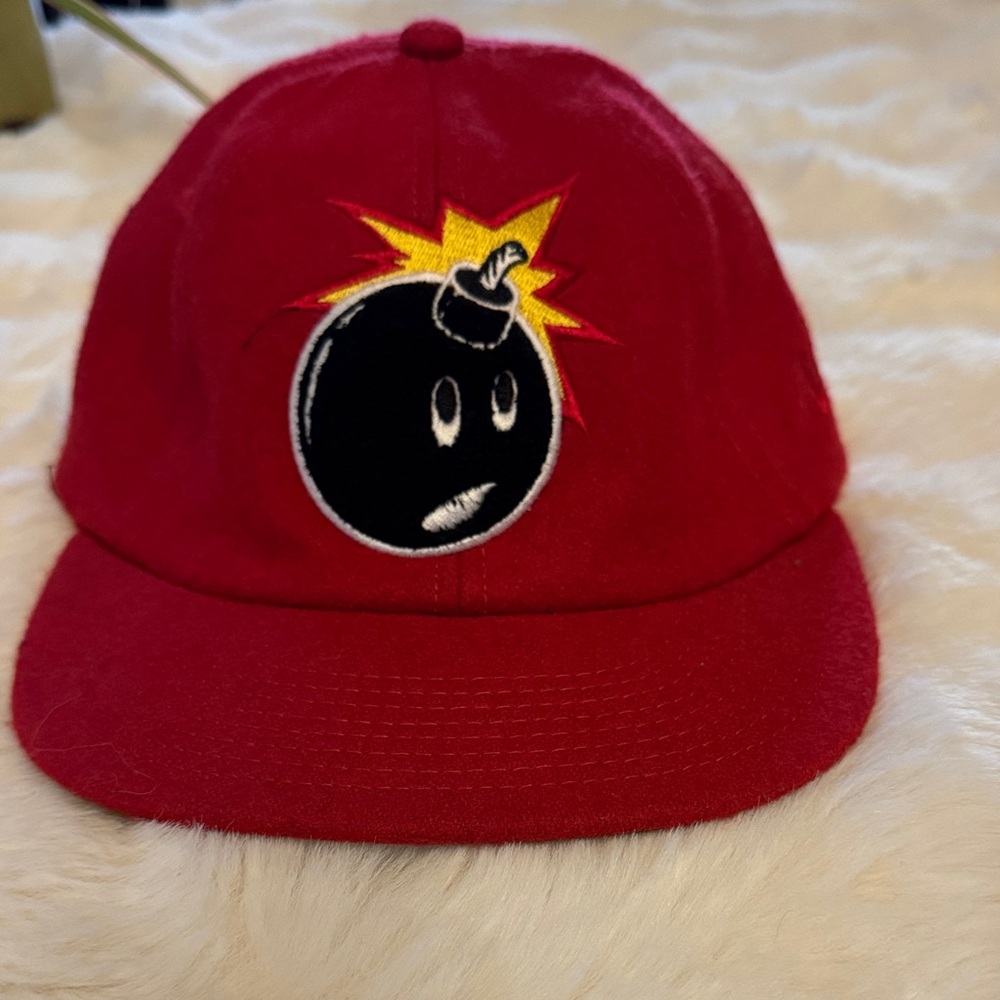 THE HUNDREDS New Era Red Cap with Graphic Design